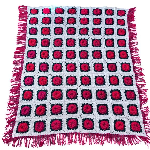 Red Rose Granny Square Chrochet Blanket-‎ Handmade Afghan Throw, Vintage 1970's - Picture 2 of 10